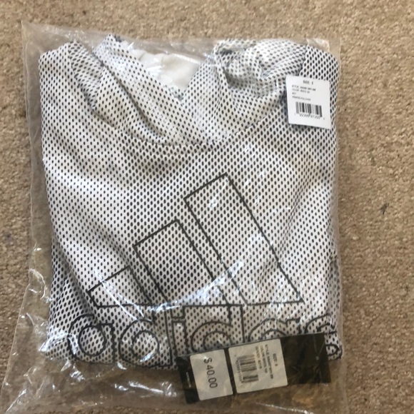 NWT Adidas boys Printed Pullover Sweatshirt - Picture 3 of 5